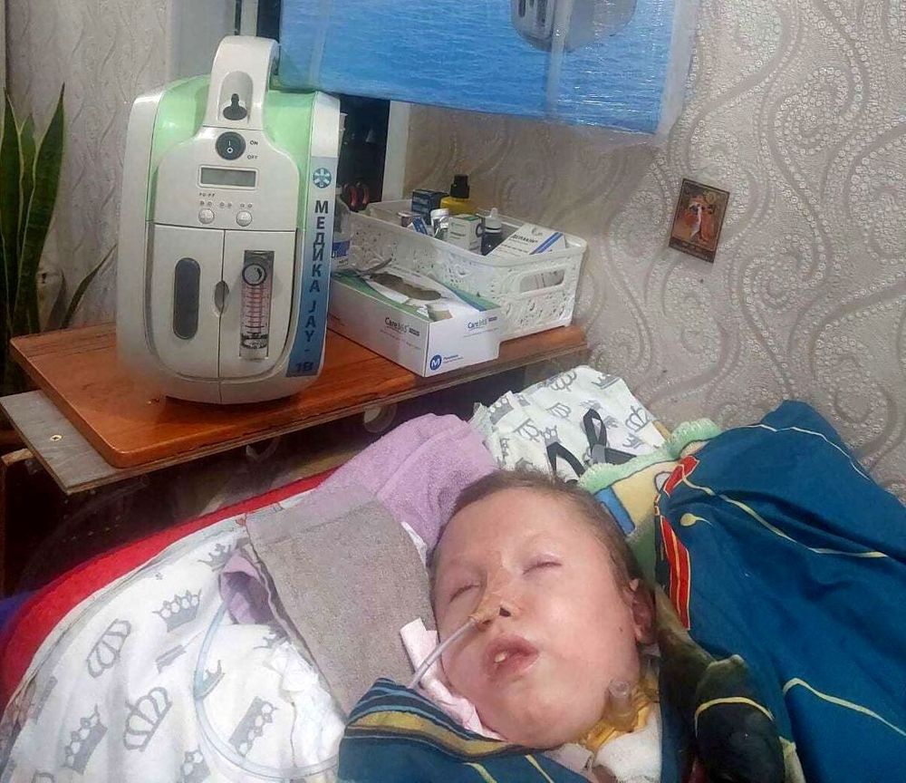 Oxygen Concentrator Purchased: Oleh’s Continued Life at Home