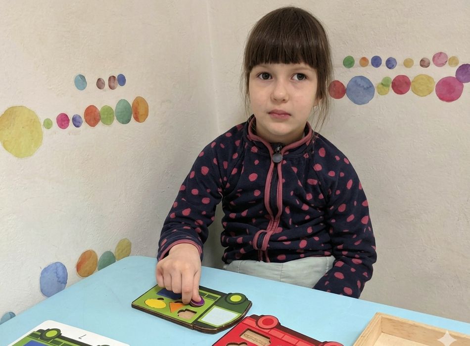 Допоможемо Поліні продовжити реабілітацію