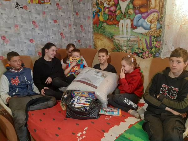 The Ukraine-Hilfe Berlin Foundation continues to help families in the Zaporizhzhia region and Ukraine.