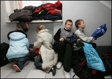 В Украине хотят создать институт опеки над детьми, родители которых уехали на заработки