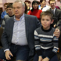 Губернатор в канун Дня святого Николая посетил детский приют