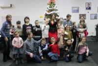 При поддержке мецената Александра Богуслаева запорожские дети-сироты успешно осваиваются в приемных семьях