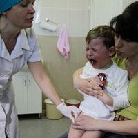 Ukraine could destroy 3.7m polio vaccines despite risk of major outbreak 