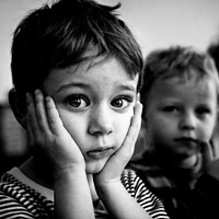 Восемь факторов, травмирующих детскую психику в детских домах