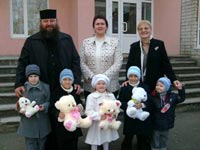 14 дітей з Миколаївщини, обділених батьківською турботою, знайшли нову сім’ю